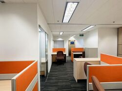 Gateway East (D7), Office #627359981